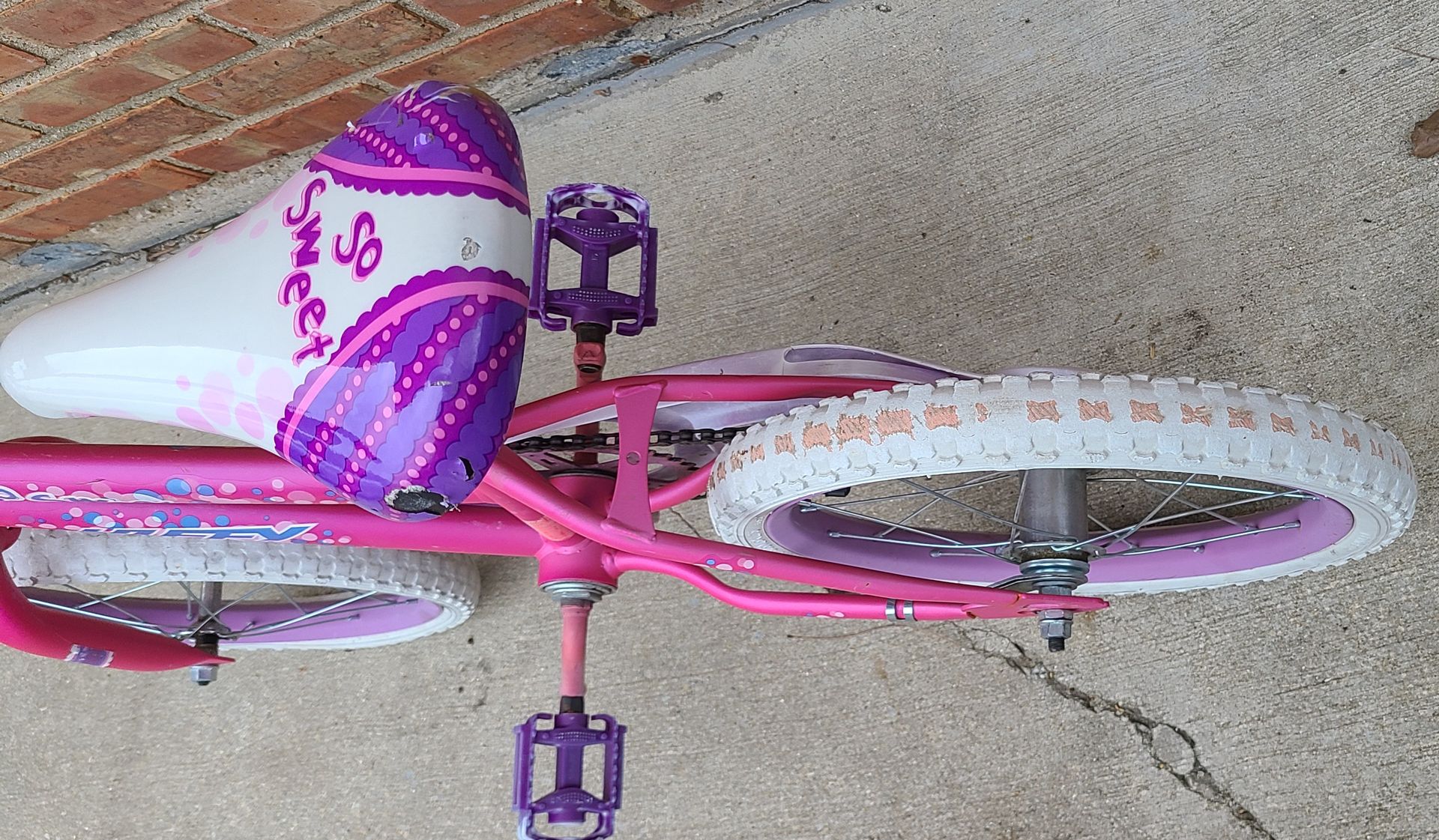 Huffy 16-inch "So Sweet" Girls' Bike - photo 3