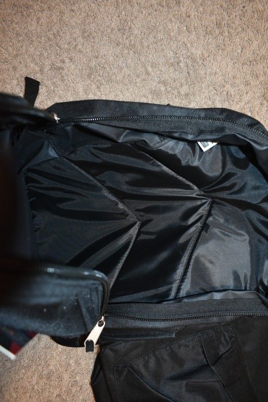 2 Track Black Backpacks NWT - photo 2