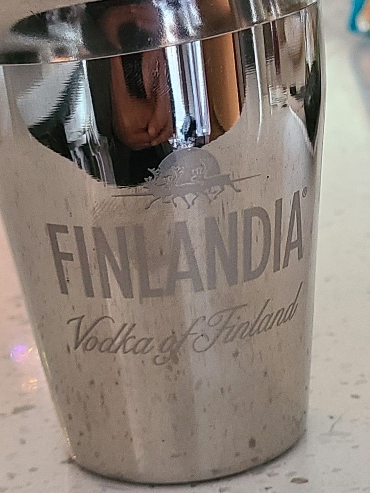 2 Finlandia Cocktail Stainless Steel Shakers - photo 2