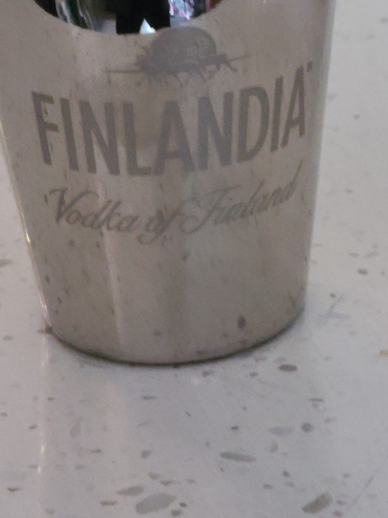 2 Finlandia Cocktail Stainless Steel Shakers - photo 3