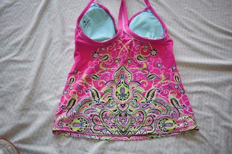 Athleta Woman Pink Athletic Top SZ S - photo 4