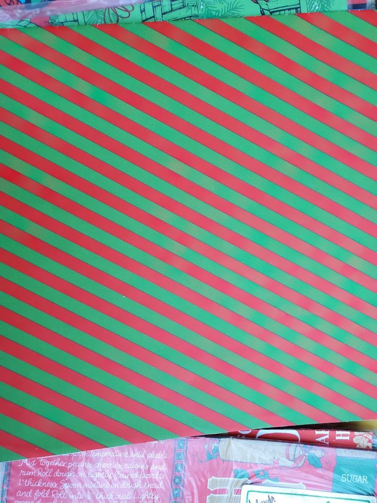 Vintage Christmas Wrapping Paper - photo 5