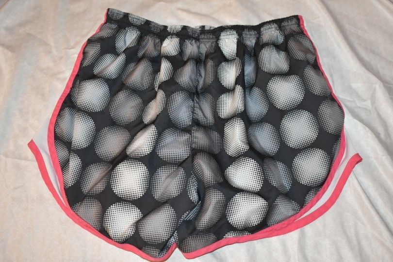 Nike Woman Gray Dri Fit Shorts Sz L - photo 4