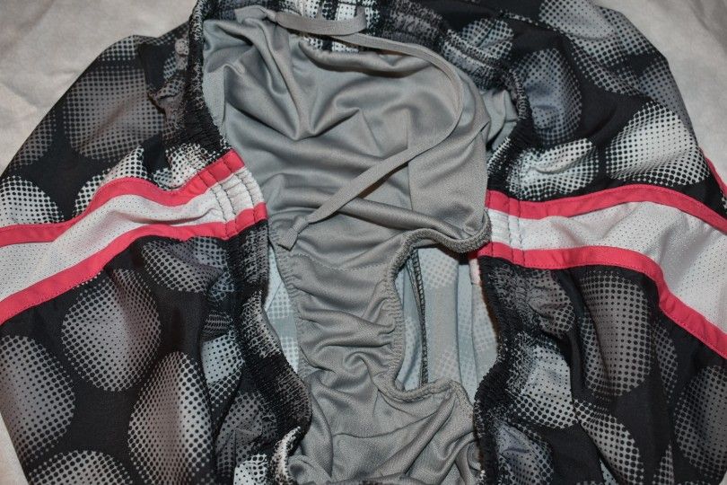 Nike Woman Gray Dri Fit Shorts Sz L - photo 5