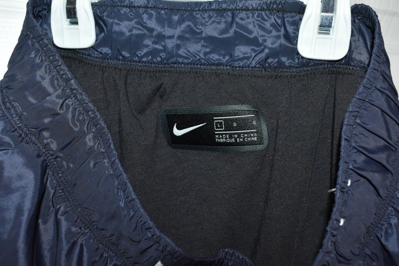 Nike Woman Blue Black Windbreaker Pants SZ L - photo 3