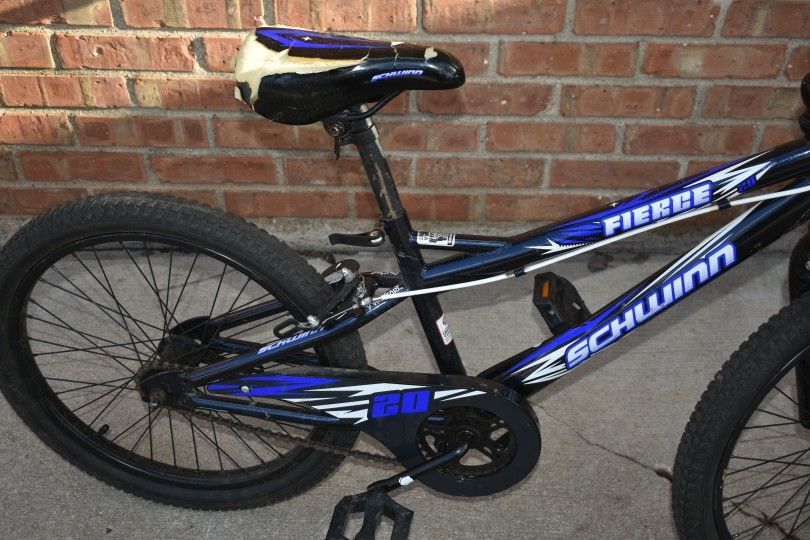 Boys SHWINN blue Black Bike - photo 2