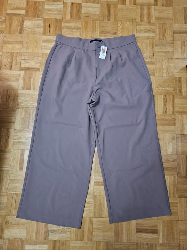 NEW WITH TAGS Torrid size 18 Regular Dress Pants - photo 2