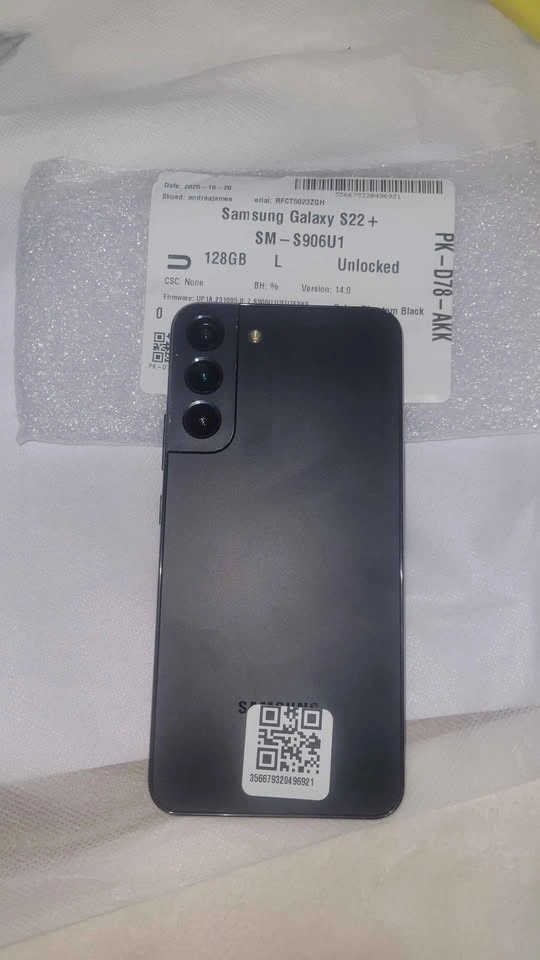 Samsung Galaxy S22 Plus - photo 3
