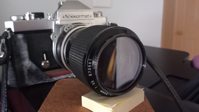 Nikon Camera & Lens Package: Tele Touch 8800, Nikkormat FT2 - photo 2