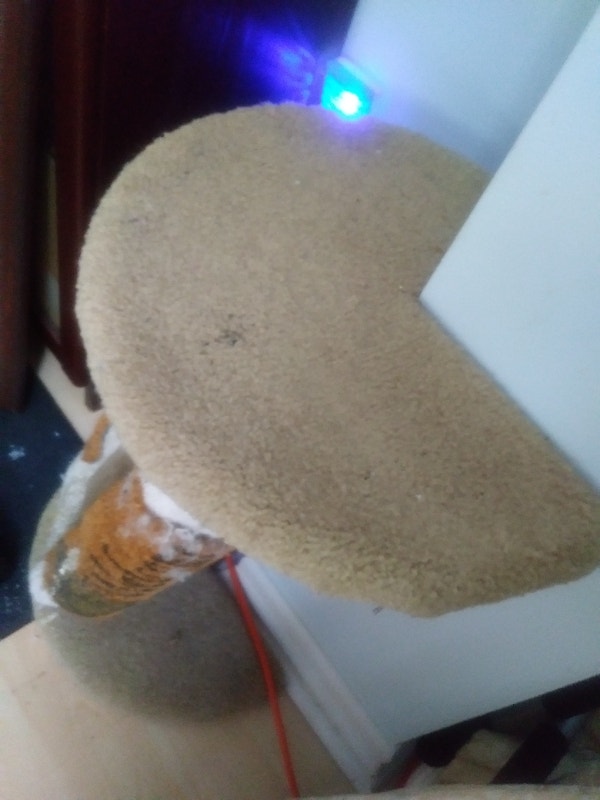 Corner Pedestal/ Pet Scratch Post - photo 3