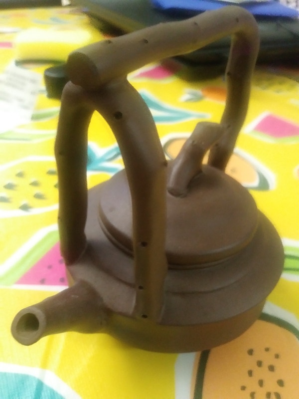 Hong Zhimei Handle Beam Stone Flat Yixang Clay Teapot - photo 4