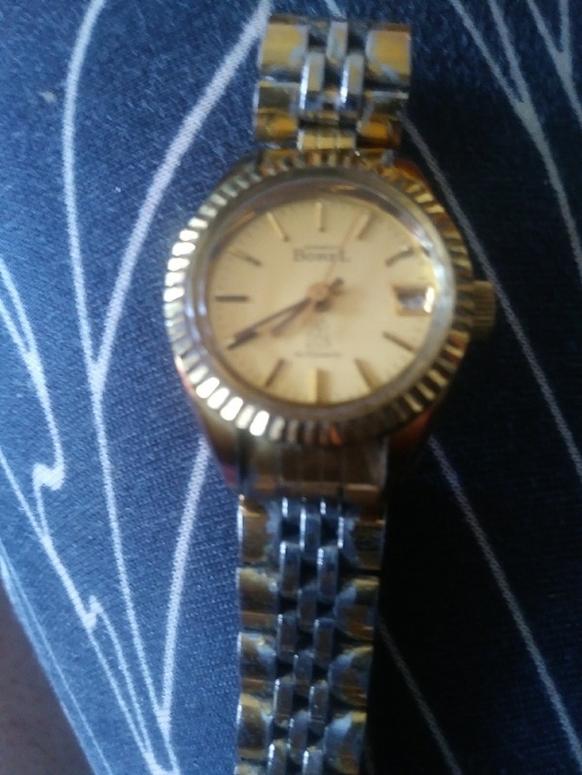Vintage Ernest Borel Automatic Ladies Watch - photo 2