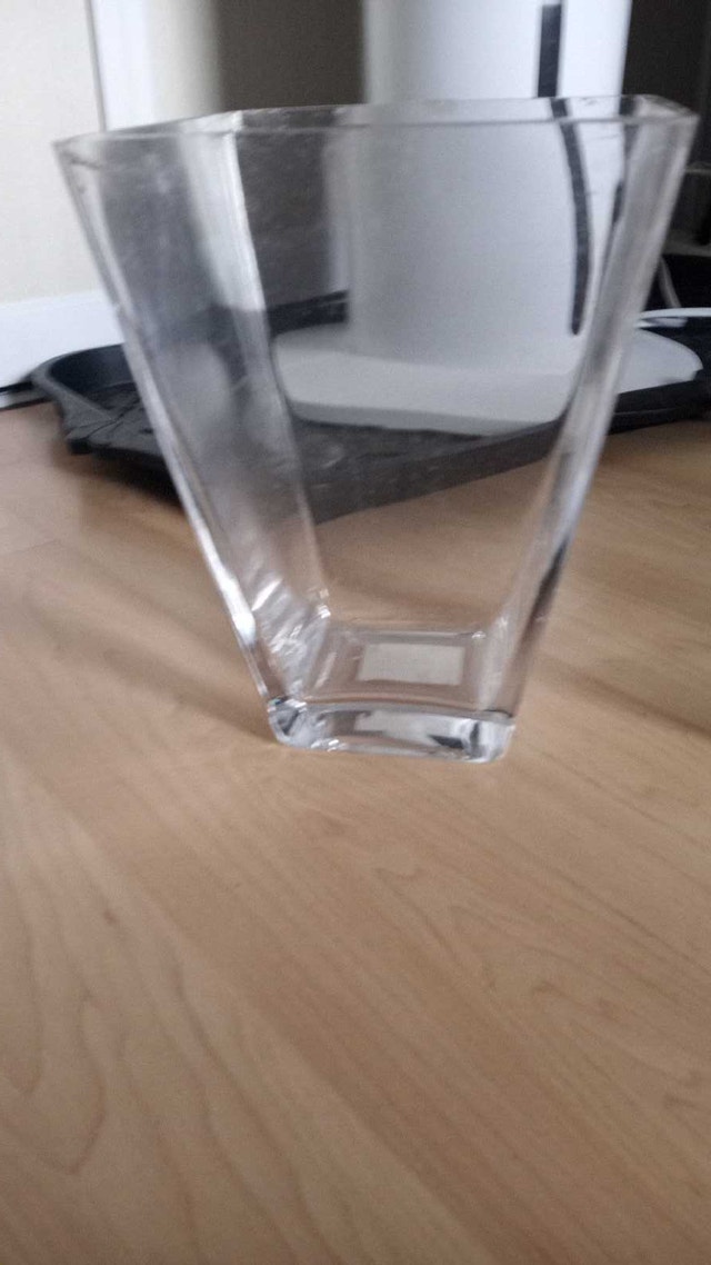 9 in Taper Square Vase