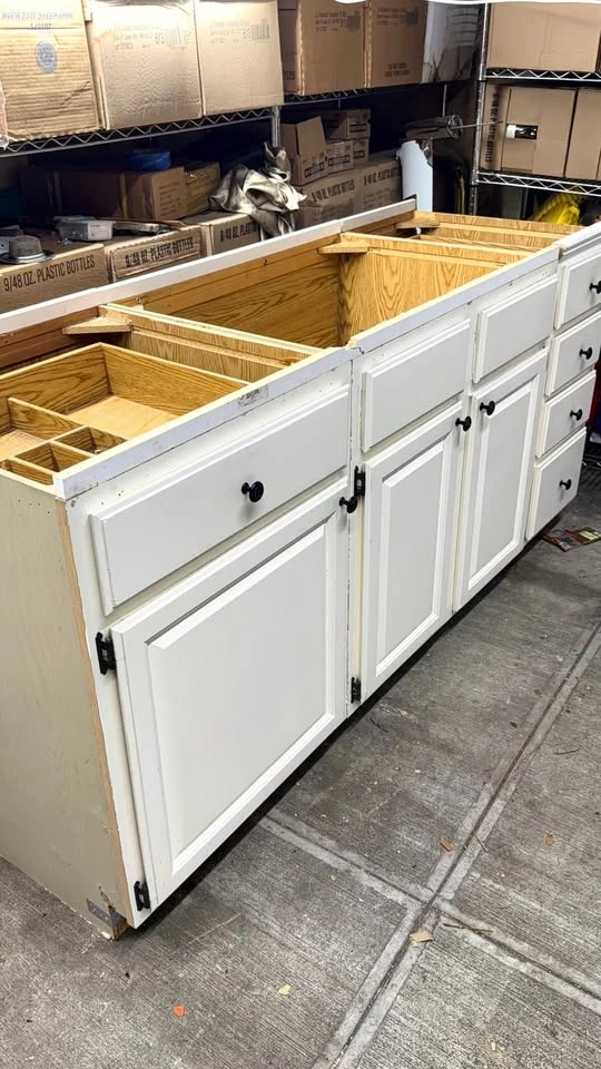 Cabinets on sale - photo 2