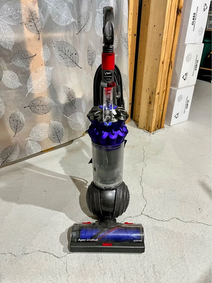 Dyson DC51 Animal Upright Vacuum - photo 2