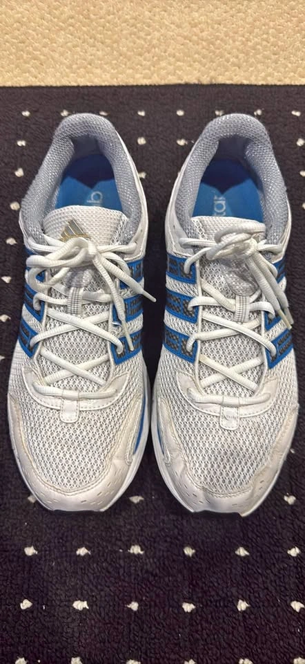 Adidas Questar Cushion Running Shoes - Men's Size 11 - White/Blu