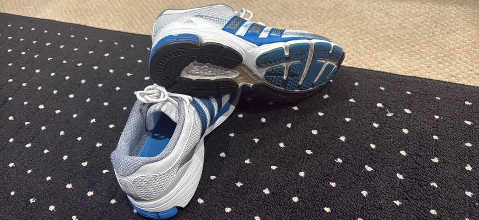 Adidas Questar Cushion Running Shoes - Men's Size 11 - White/Blu - photo 3