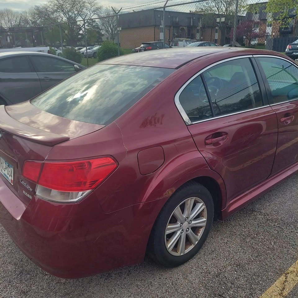2012 Subaru Legacy 2.5i Premium Sedan 4D - photo 4