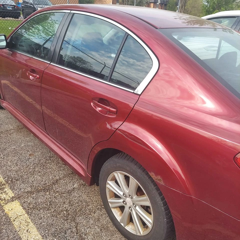 2012 Subaru Legacy 2.5i Premium Sedan 4D - photo 5