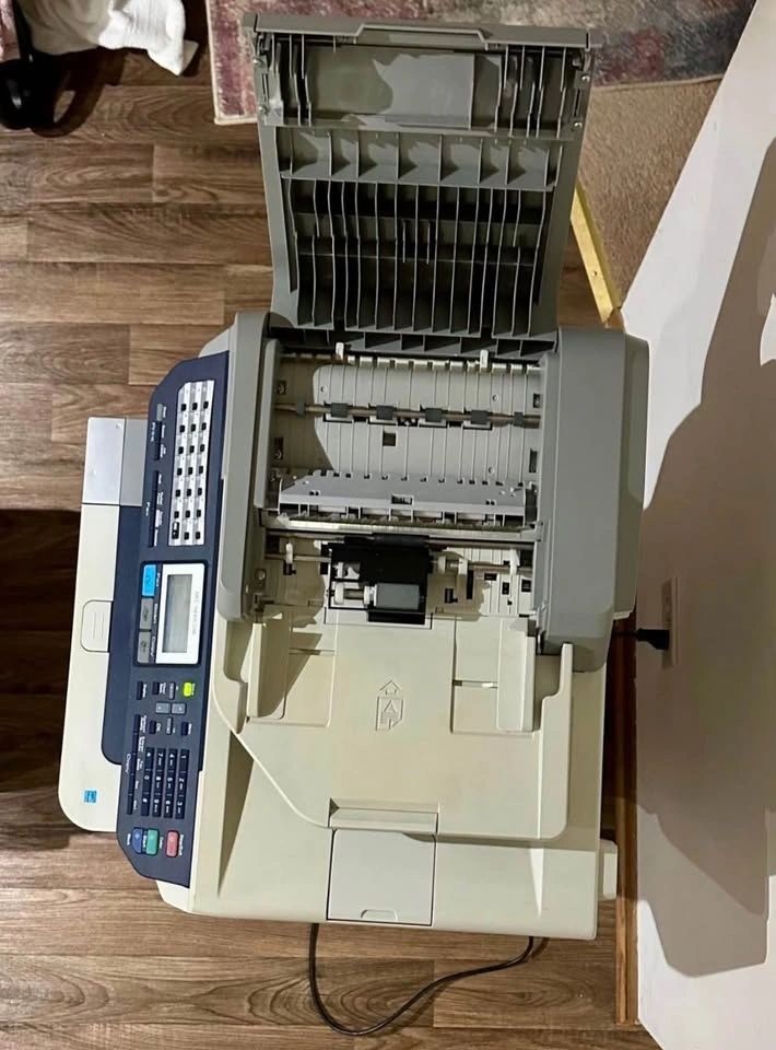 Brother MFC-9840CDW Color Laser Multifunction Center - photo 2