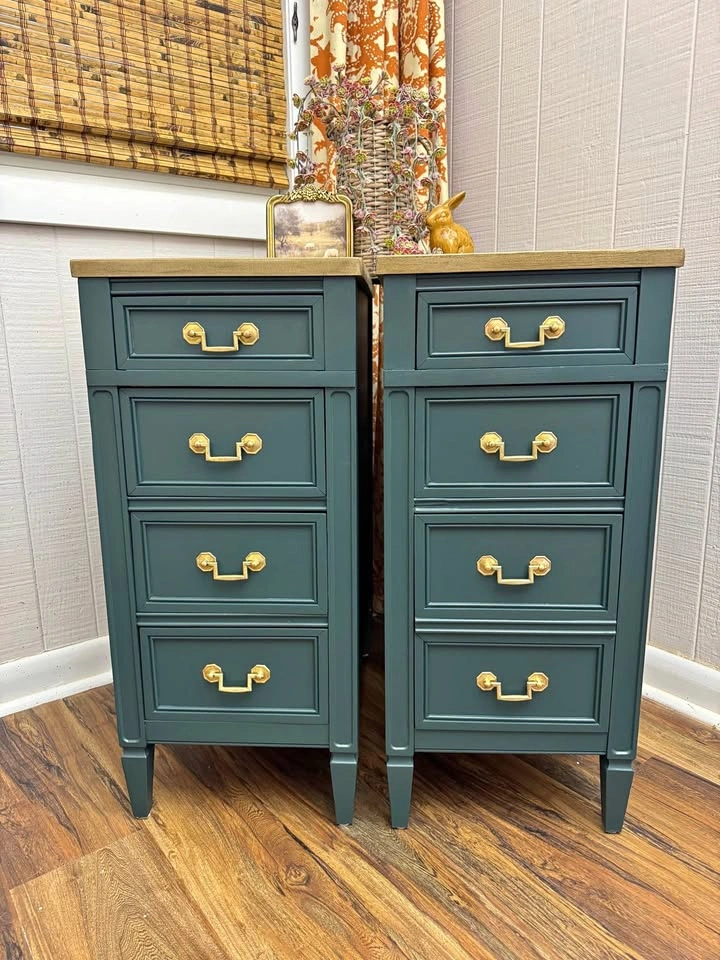 Set of two refinished nightstands
