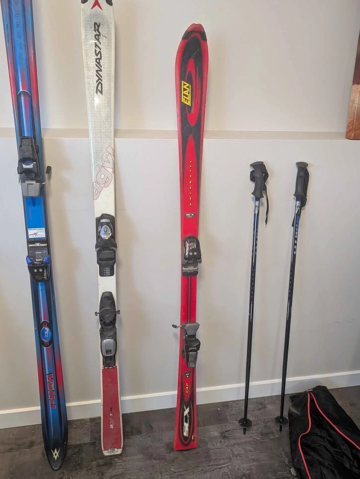 Old Skis and Poles - photo 3