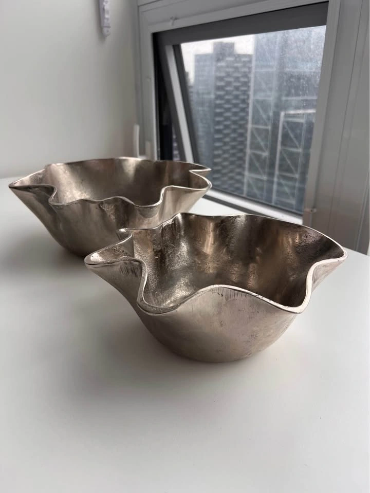 Modern Komfort Sculptural Aluminum Bowls - photo 4