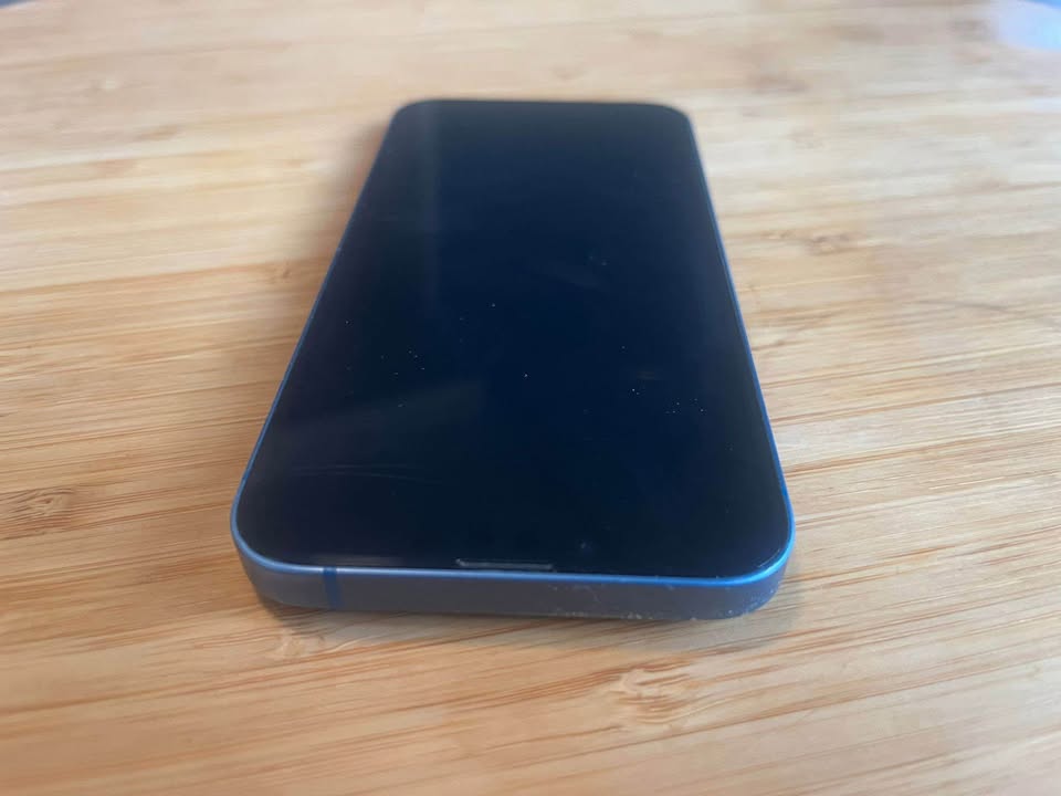 IPhone 13 128gb blue - photo 5