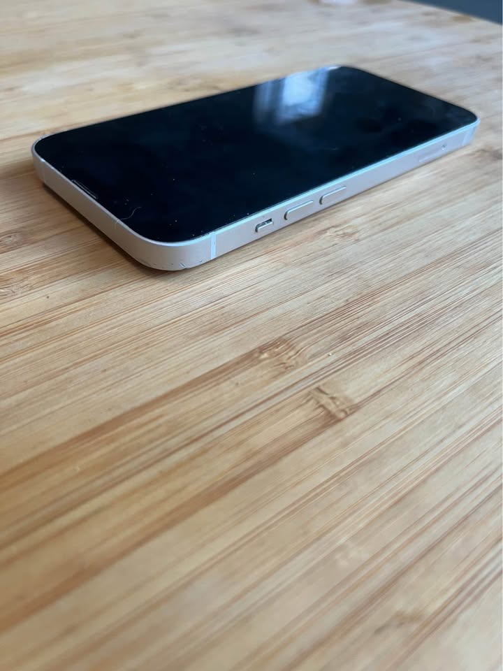 IPhone 13 128 gb - photo 3