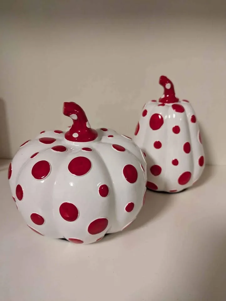 Decorative Kusama Pumpkins, Resin high quality image indicator(2)