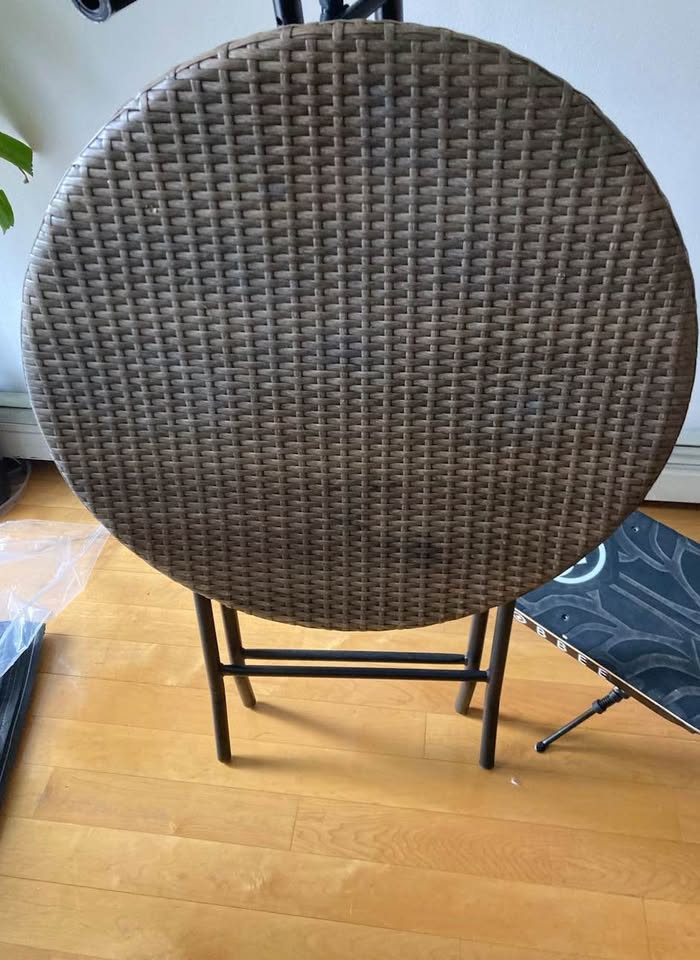 Balcony Chairs(2) and Table - photo 2