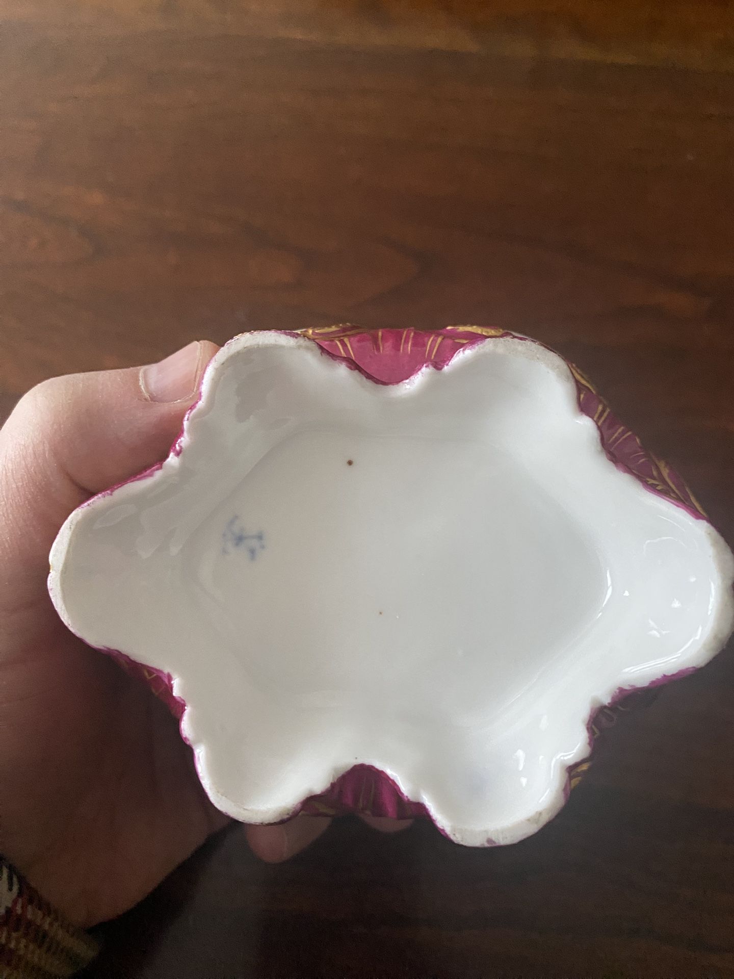 Painted Porcelain Box - photo 4