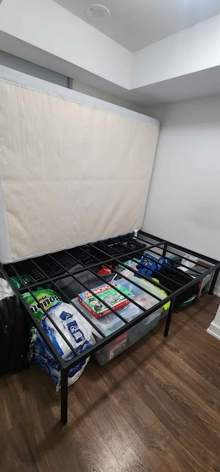 Queen size 12' Mattress and bed frame for sale - photo 4