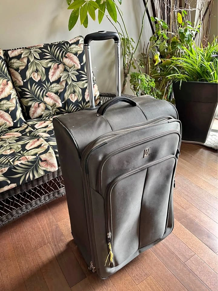 Luggage | Make me an offer