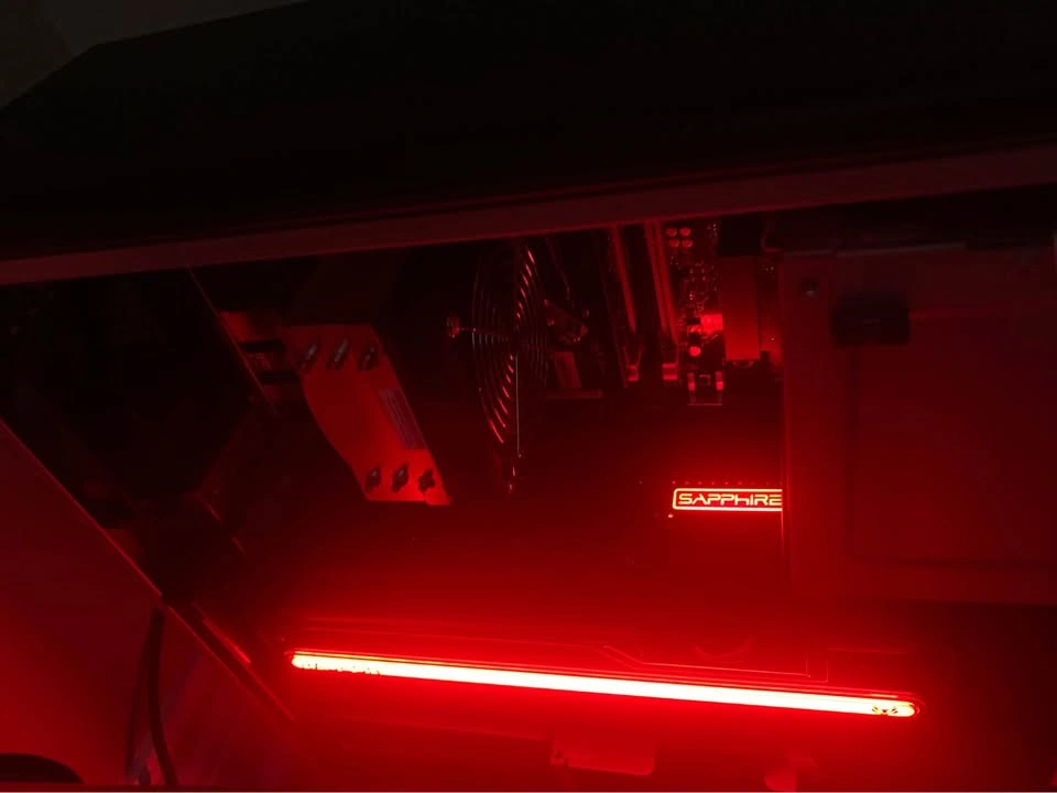 PS5 Pro Killer 🔥 RX 7800 XT Sapphire Nitro+ | Lenovo P520 | 900W - photo 3
