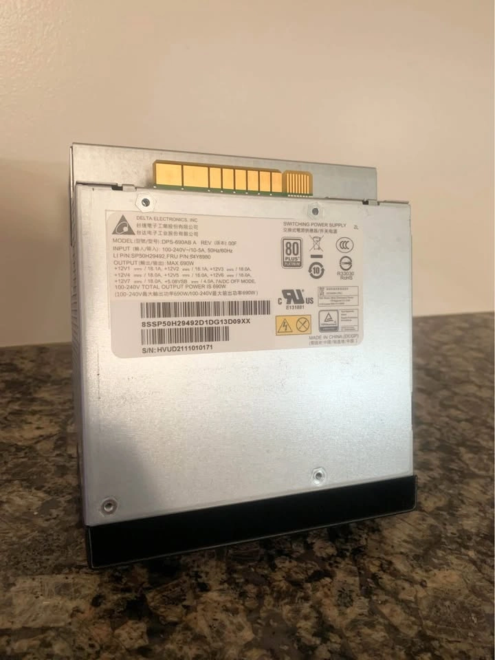 Lenovo 690W 80+ Platinum Power Supply - Workstation Grade - photo 2