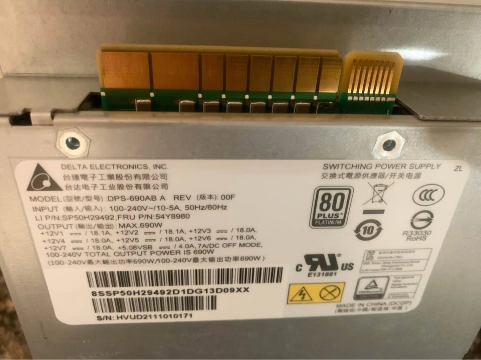 Lenovo 690W 80+ Platinum Power Supply - Workstation Grade - photo 4