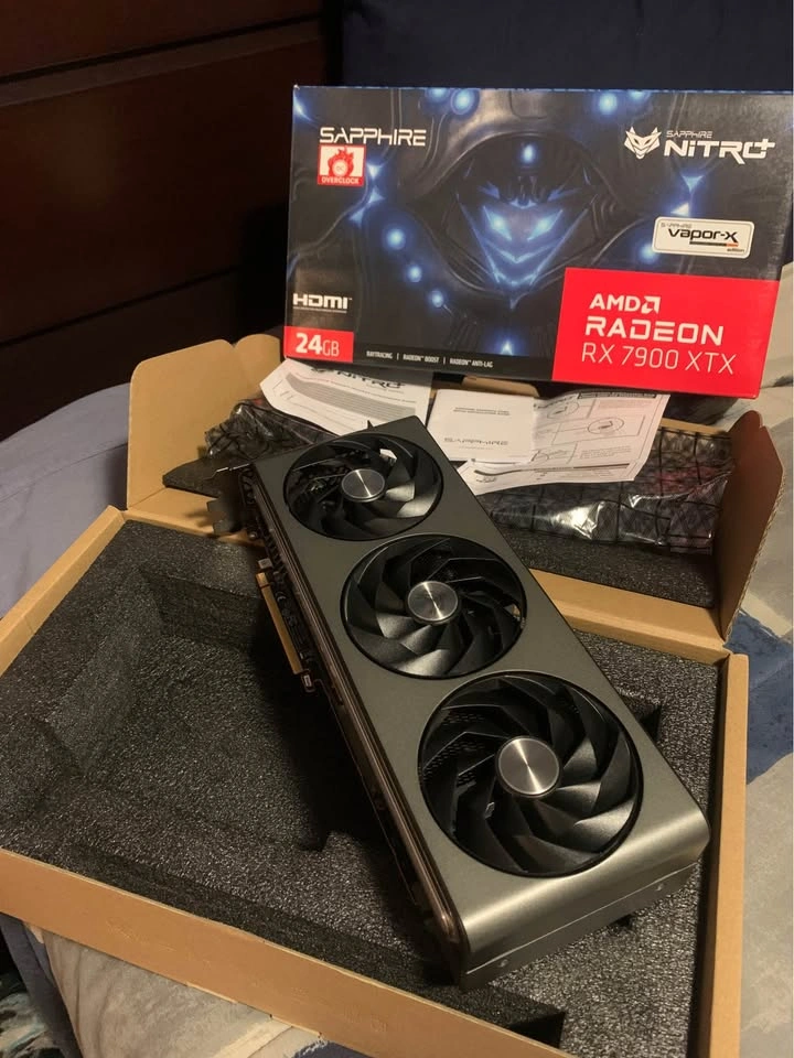 Sapphire NITRO+ RX 7900 XTX 24GB - $1700 FIRM - photo 2
