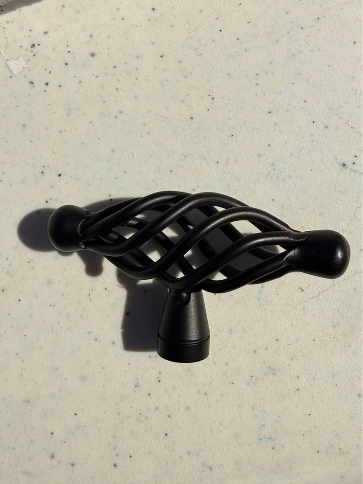23 Amerock Village Classics Cabinet Knobs - Flat Black - photo 2
