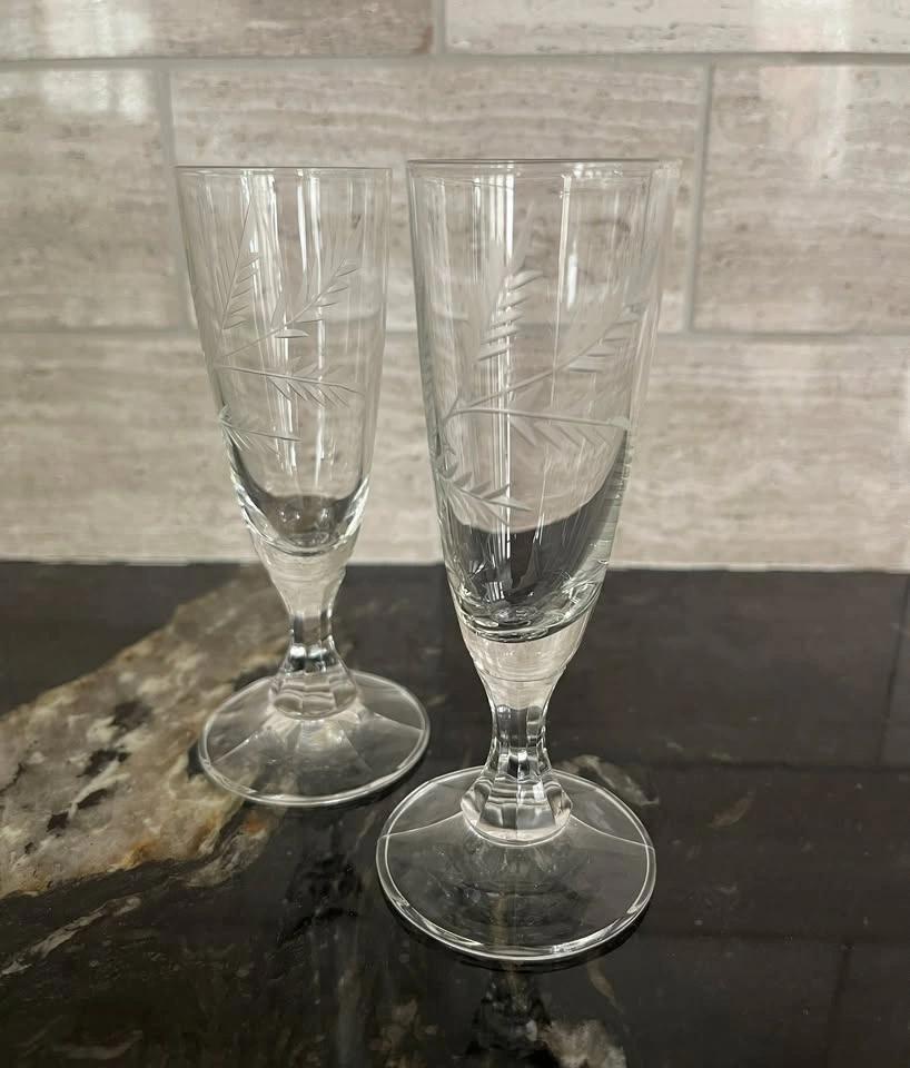 Czechoslovakian Crystal Stemware Set – 15 Pieces – Vintage Europ - photo 3