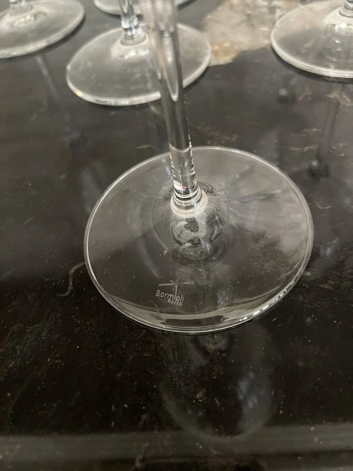 8 Luigi Bormioli Crystal Wine Glasses - Large - photo 5