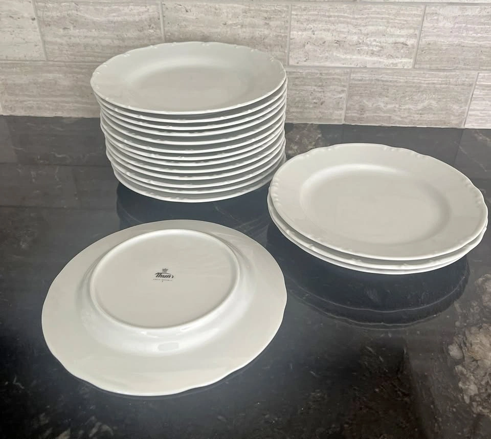 Set of 17 White Porcelain Salad / Dessert Plates – Excellent Con