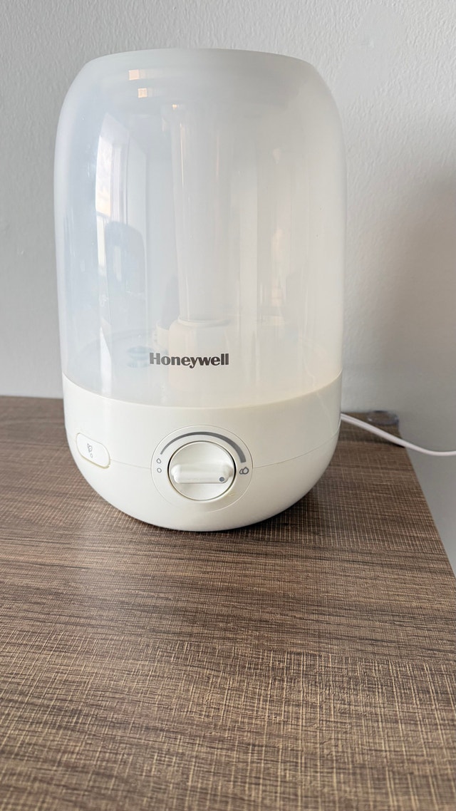 Honeywell Cool Mist Humidifier - photo 3