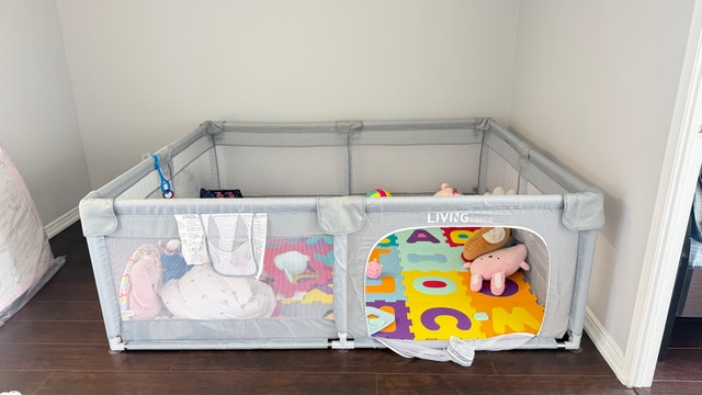 LIVINGbasics Baby Playpen - Activity Center with Puzzle Mat - photo 2