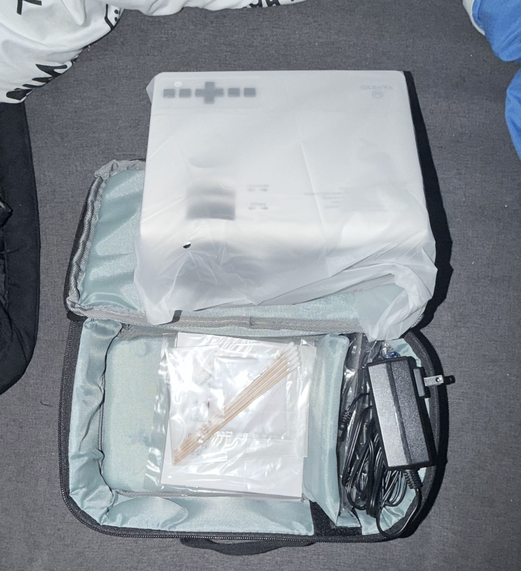 Small Projector - photo 4
