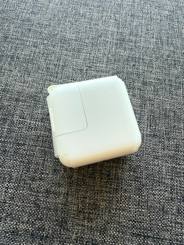 Apple 12W USB Power Adapter – Brand New