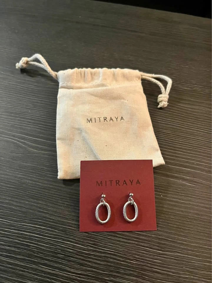 New handmade silver stud earrings