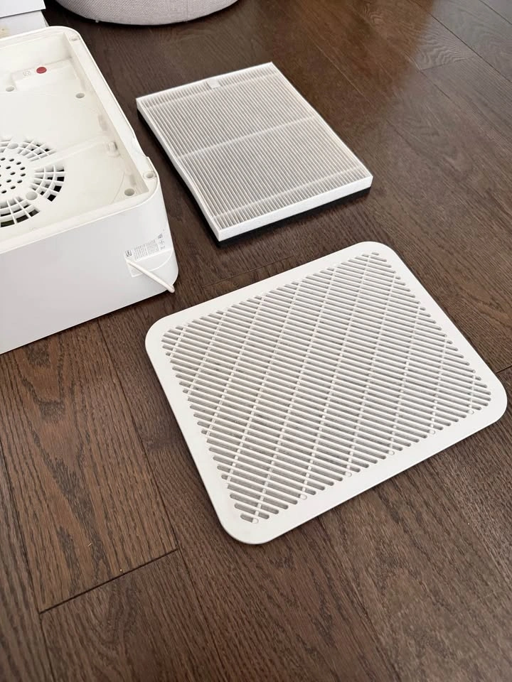 White IKEA Air Purifier with Handle - UPPÅTVIND, comes with box - photo 4