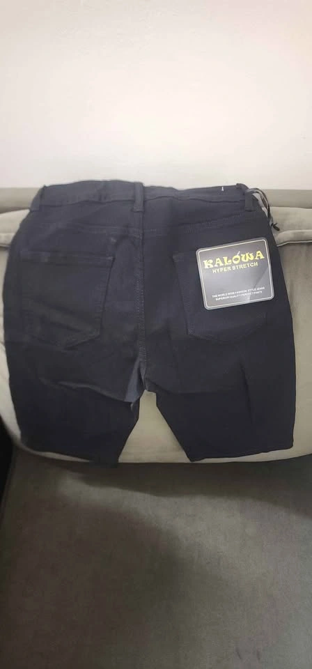 Kalowa Women's black stretchy shorts - photo 2