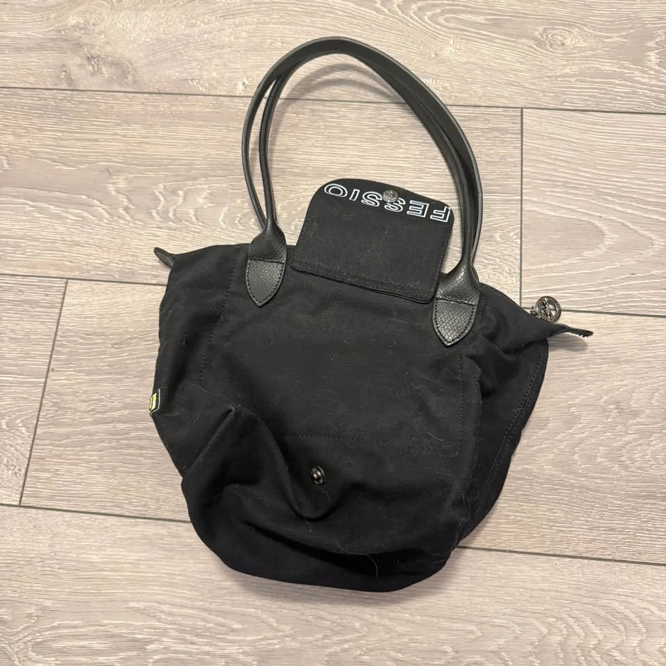 Longchamp Black Tote Bag "Been a Champ a Long Time" - photo 2